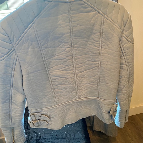 Nice jacket ever - Picture 2 of 3